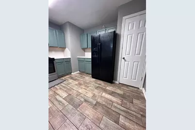 600 Spruce Dr, Conroe, TX 77302 - Photo 9