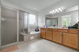 13812 N Lake Branch Ln, Houston, TX 77044 - Photo 27