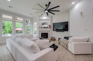 13812 N Lake Branch Ln, Houston, TX 77044 - Photo 13