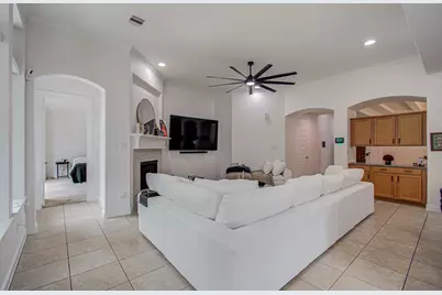 13812 N Lake Branch Lane, Houston, TX 77044 - Photo 15