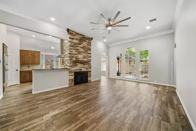 6714 Morningside Drive, Sugar Land, TX 77479 - Photo 13