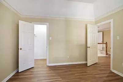 8411 Rockford Hall Drive, Spring, TX 77379 - Photo 17
