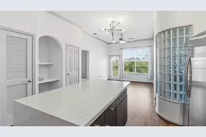 1441 East Street #202, Houston, TX 77007 - Photo 3