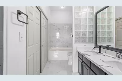 1441 East Street #202, Houston, TX 77007 - Photo 15