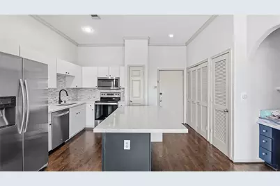 1441 East Street #202, Houston, TX 77007 - Photo 5