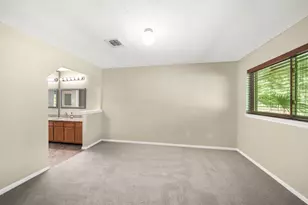 702 W Country Grove Cir, Pearland, TX 77584 - Photo 17