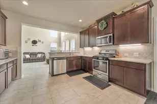 13310 Suntail Ct, Texas City, TX 77568 - Photo 15
