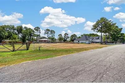 5810 Meadow Lane, Richmond, TX 77469 - Photo 21