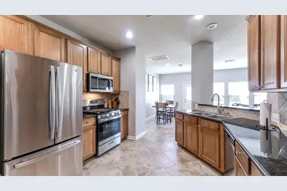 9615 Brackenton Crest Drive, Spring, TX 77379 - Photo 7