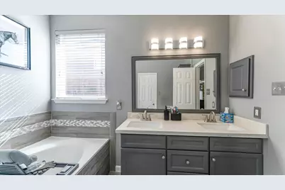 9615 Brackenton Crest Drive, Spring, TX 77379 - Photo 13