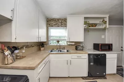 221 W 4th Street, Deer Park, TX 77536 - Photo 17