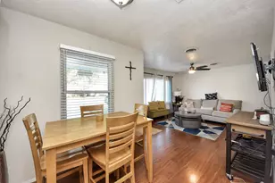 221 W 4th St, Deer Park, TX 77536 - Photo 11