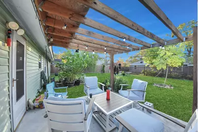 221 W 4th Street, Deer Park, TX 77536 - Photo 35