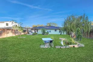 221 W 4th St, Deer Park, TX 77536 - Photo 31