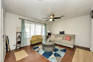 221 W 4th St, Deer Park, TX 77536 - Photo 5