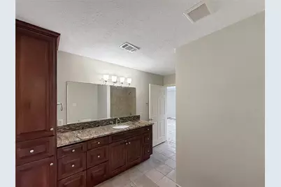 4319 Woodvalley Drive, Houston, TX 77096 - Photo 21