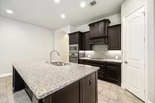 253 Trillium Park Loop, Conroe, TX 77304 - Photo 9