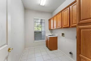 423 Tallow Dr, Conroe, TX 77385 - Photo 31