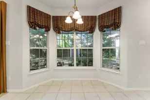 423 Tallow Dr, Conroe, TX 77385 - Photo 15