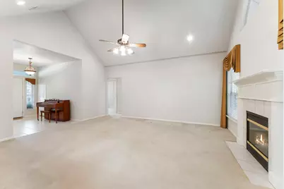 423 Tallow Drive, Conroe, TX 77385 - Photo 29