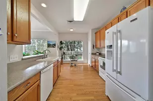 2815 Kings Crossing Dr, Kingwood, TX 77345 - Photo 5