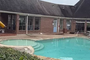 8888 Benning Dr, Houston, TX 77031 - Photo 5