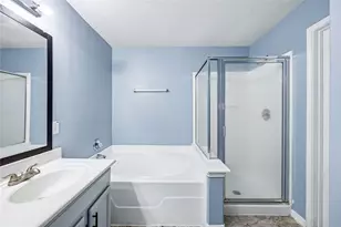 1435 Stone Bluff Dr, Houston, TX 77073 - Photo 13
