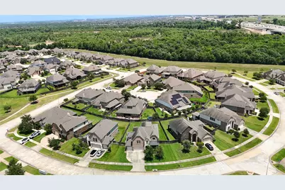 2415 Flowering Brook Lane, Sugar Land, TX 77479 - Photo 39