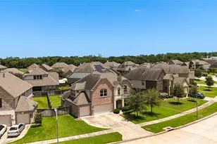 2415 Flowering Brook Ln, Sugar Land, TX 77479 - Photo 37