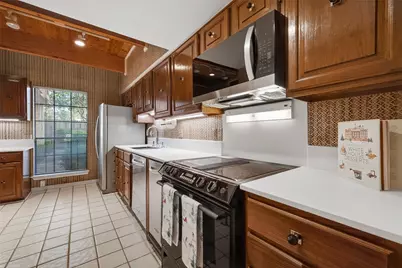 5338 Brownway Street #B19, Houston, TX 77056 - Photo 23