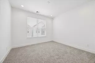 1834 W Tidwell Rd, Houston, TX 77091 - Photo 31