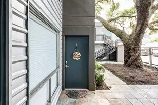 1219 Banks St, Houston, TX 77006 - Photo 7