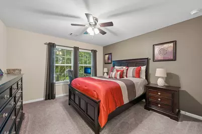 17105 Stillhouse Lake Court, Houston, TX 77044 - Photo 27