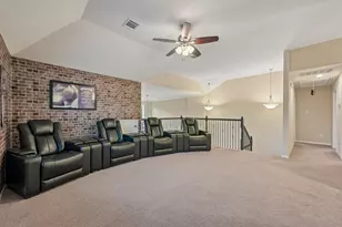 17105 Stillhouse Lake Ct, Houston, TX 77044 - Photo 31