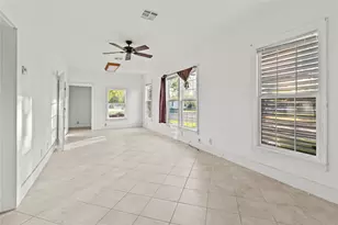 720 14th Ave N, Texas City, TX 77590 - Photo 3