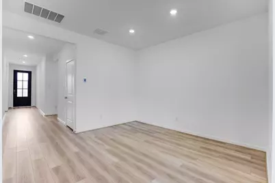 22002 Sam Raburn Drive, Tomball, TX 77375 - Photo 5