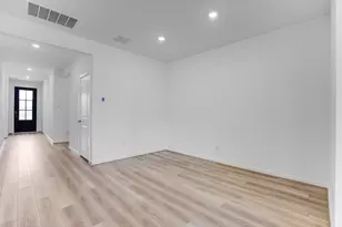 22002 Sam Raburn Dr, Tomball, TX 77375 - Photo 5