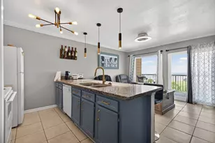 9520 Seawall Blvd, Galveston, TX 77554 - Photo 5