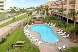 9520 Seawall Blvd, Galveston, TX 77554 - Photo 17