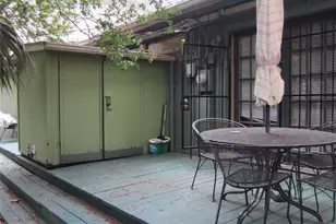 512 W Polk St, Houston, TX 77019 - Photo 13