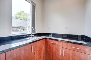 1729 Reinerman St, Houston, TX 77007 - Photo 19