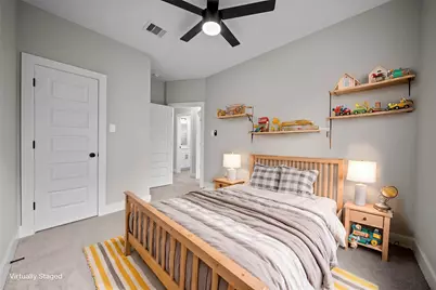 929 Green Meadow Lane #B, Houston, TX 77091 - Photo 21