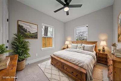 929 Green Meadow Lane #B, Houston, TX 77091 - Photo 19
