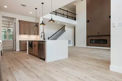 8806 Dogwood Dr, Tomball, TX 77375 - Photo 17