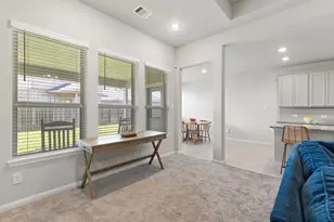 423 Terra Vis Cir, Montgomery, TX 77356 - Photo 15