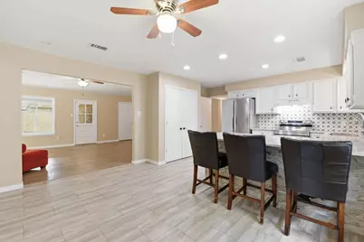 3008 Hunnington Drive, Conroe, TX 77303 - Photo 5