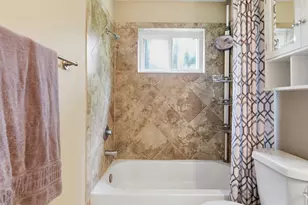 3008 Hunnington Dr, Conroe, TX 77303 - Photo 13