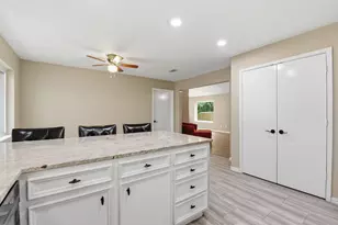 3008 Hunnington Dr, Conroe, TX 77303 - Photo 9
