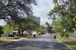606 Barchester Dr, San Antonio, TX 78216 - Photo 5