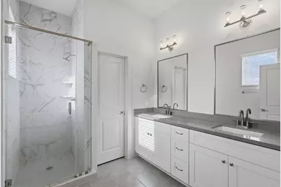 5264 Texas Street, Houston, TX 77011 - Photo 17